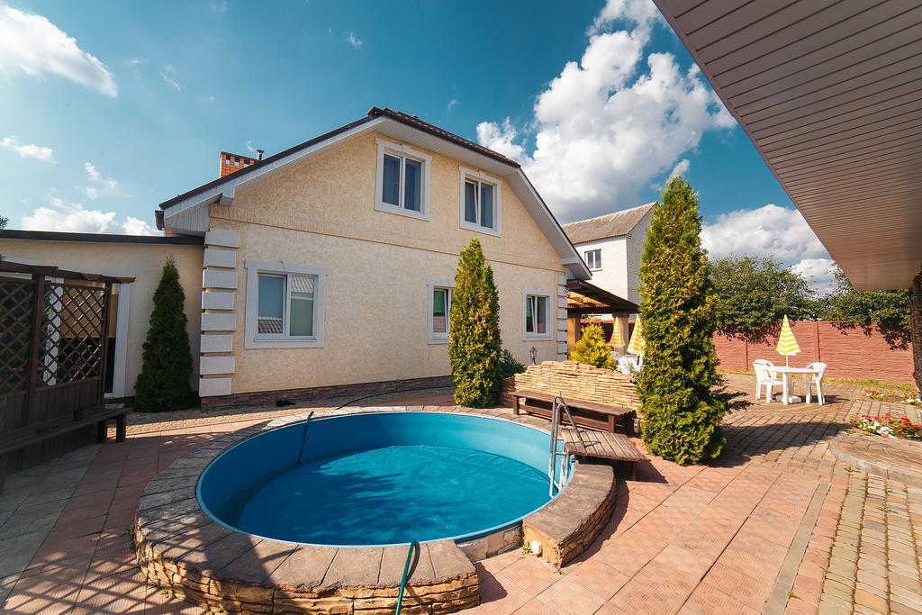 Usadba Slavnaya Hotel Mukhavets Bilik gambar