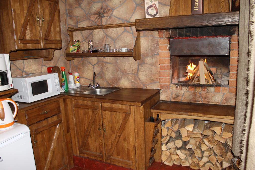 Usadba Slavnaya Hotel Mukhavets Bilik gambar