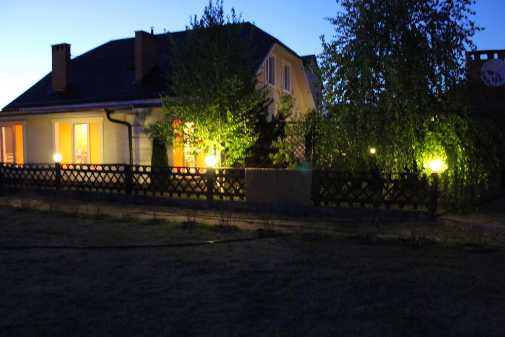 Usadba Slavnaya Hotel Mukhavets Bilik gambar