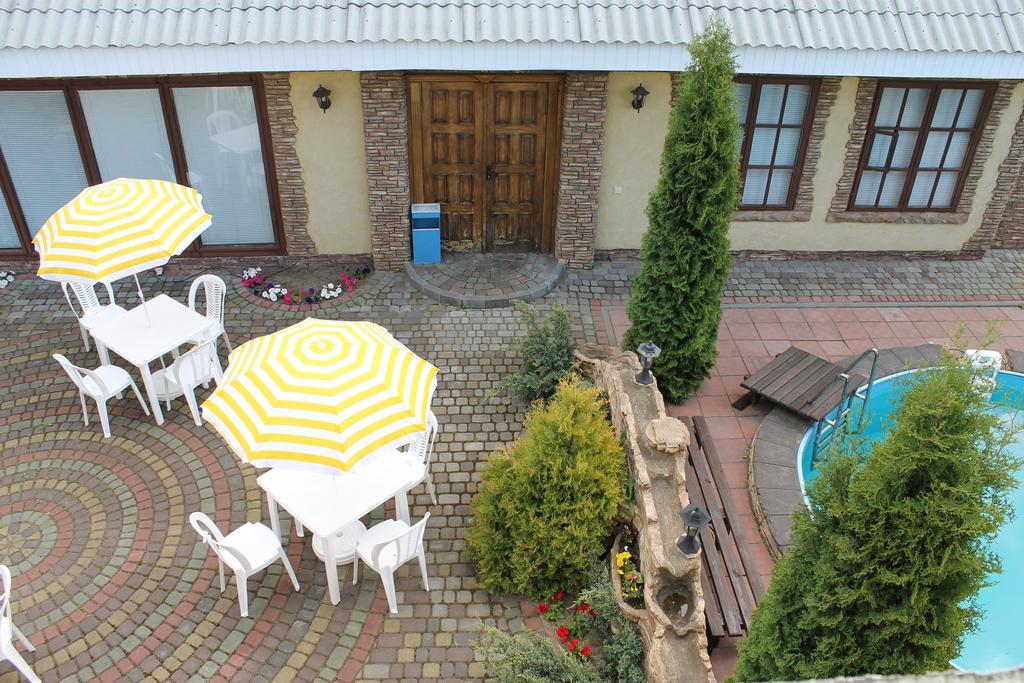 Usadba Slavnaya Hotel Mukhavets Bilik gambar