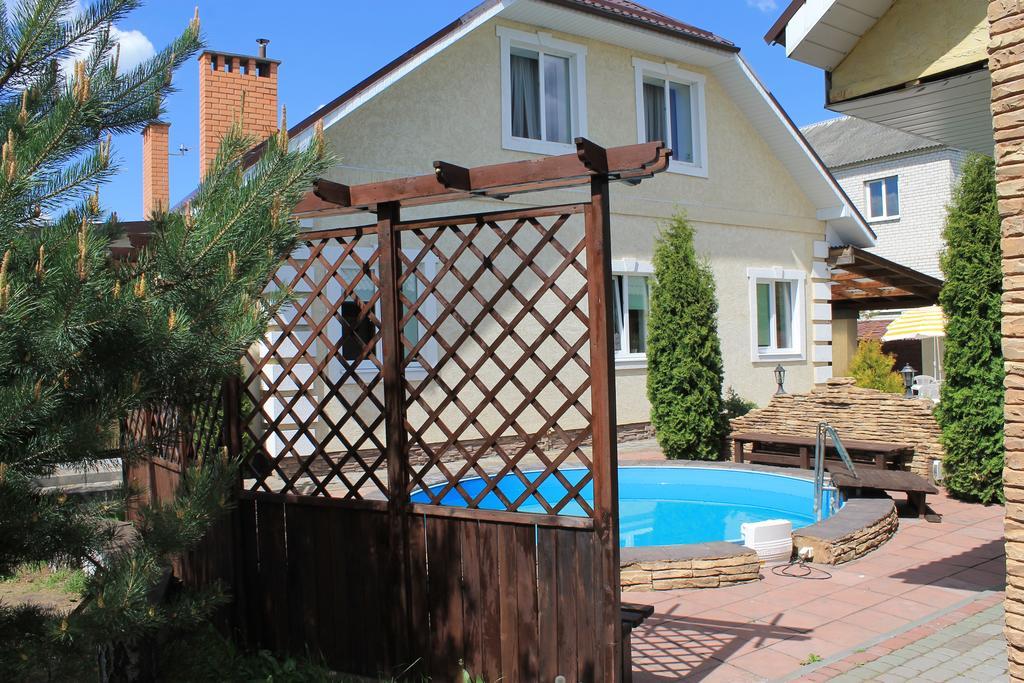 Usadba Slavnaya Hotel Mukhavets Bilik gambar